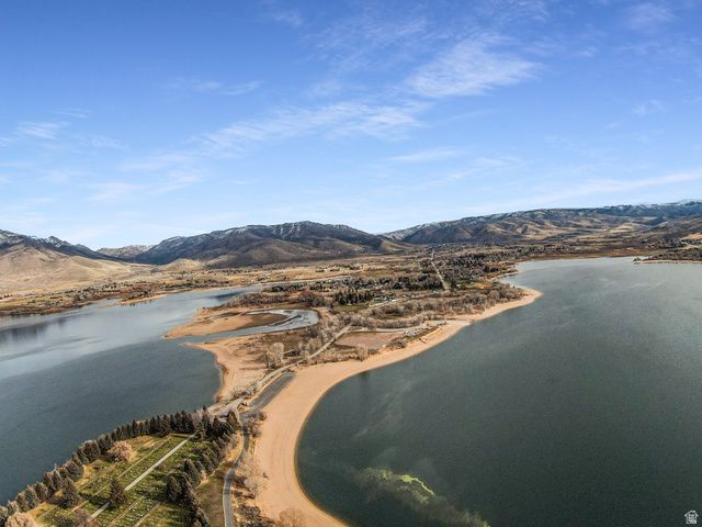 6611 E 100 S, Huntsville, UT 84317