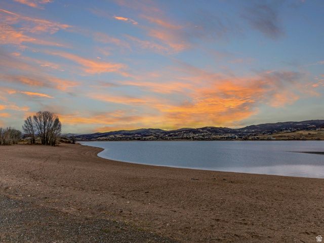 6611 E 100 S, Huntsville, UT 84317