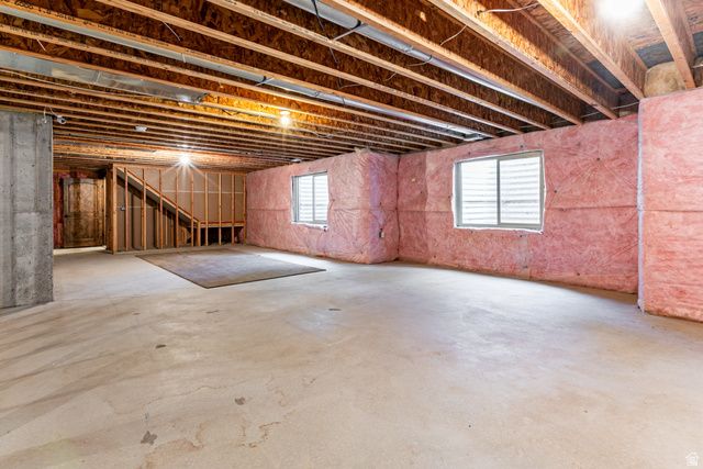 6611 E 100 S, Huntsville, UT 84317