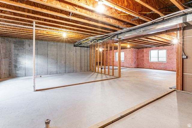 6611 E 100 S, Huntsville, UT 84317