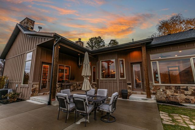 6611 E 100 S, Huntsville, UT 84317