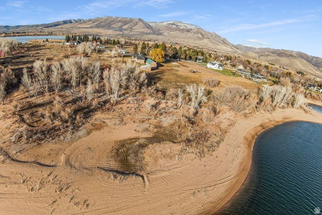 6611 E 100 S, Huntsville, UT 84317