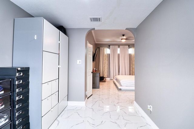 15343 Tysor Park Lane, Houston, TX 77095