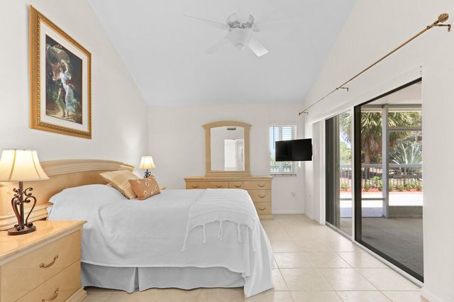 327 Ridge Road, Jupiter, FL 33477