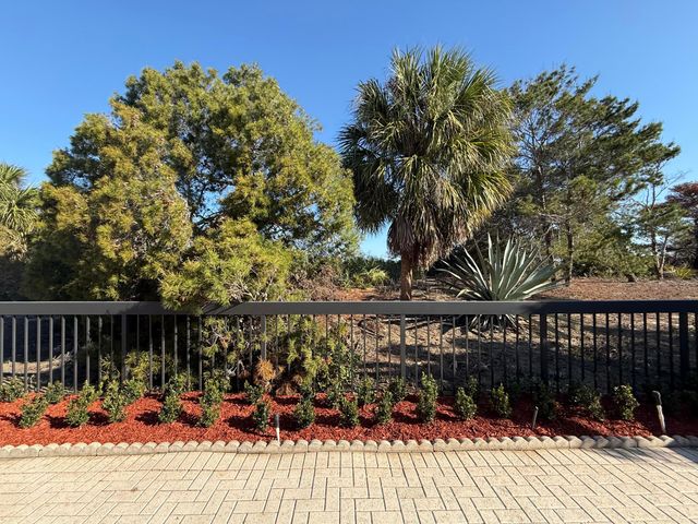 327 Ridge Road, Jupiter, FL 33477