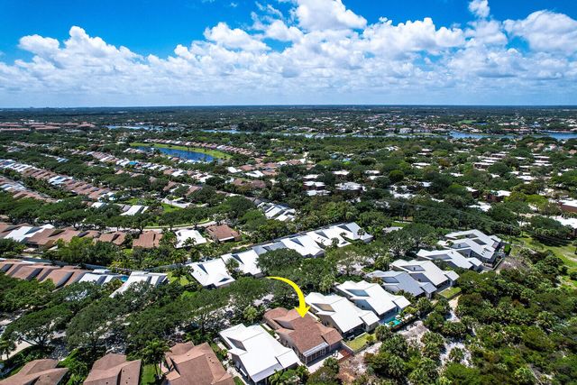 327 Ridge Road, Jupiter, FL 33477