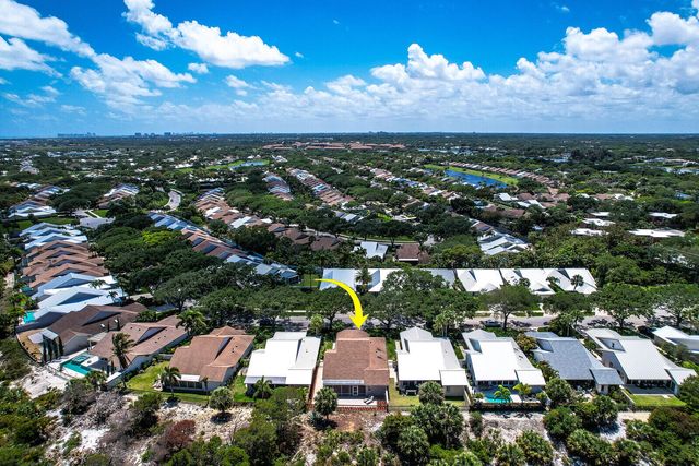 327 Ridge Road, Jupiter, FL 33477