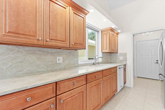 327 Ridge Road, Jupiter, FL 33477