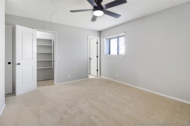 8731 N 121st East Avenue, Owasso, OK 74055