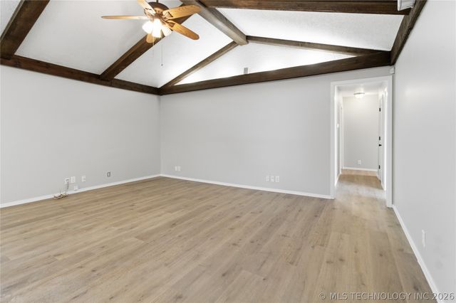 8731 N 121st East Avenue, Owasso, OK 74055