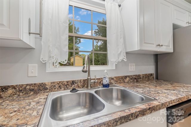 2211 Airport Road, Lancaster, SC 29720