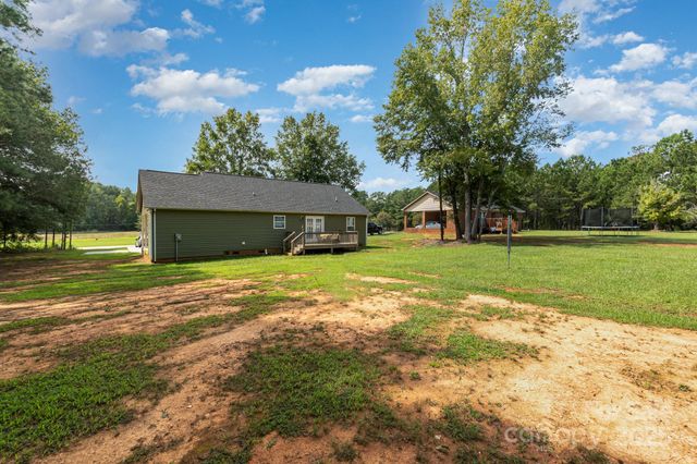 2211 Airport Road, Lancaster, SC 29720
