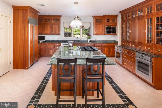 458 HUSTON RD, Wayne, PA 19087