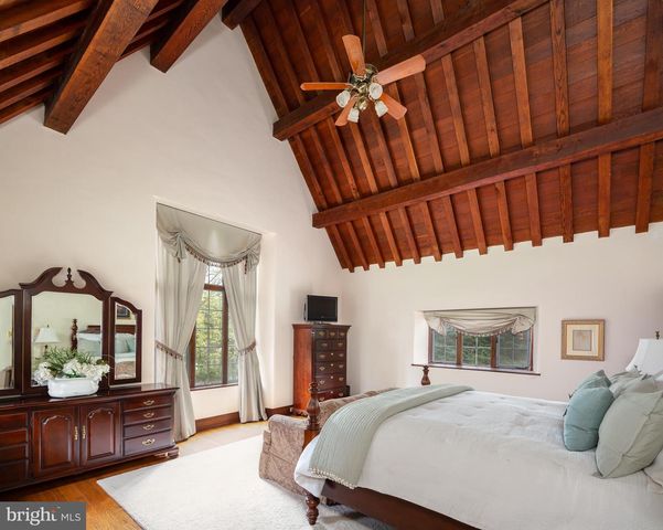 458 HUSTON RD, Wayne, PA 19087