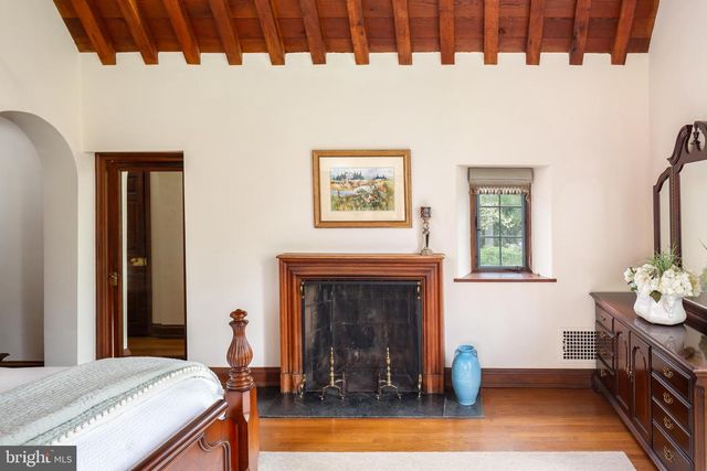 458 HUSTON RD, Wayne, PA 19087