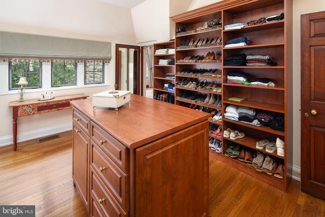 458 HUSTON RD, Wayne, PA 19087