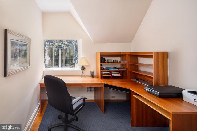 458 HUSTON RD, Wayne, PA 19087