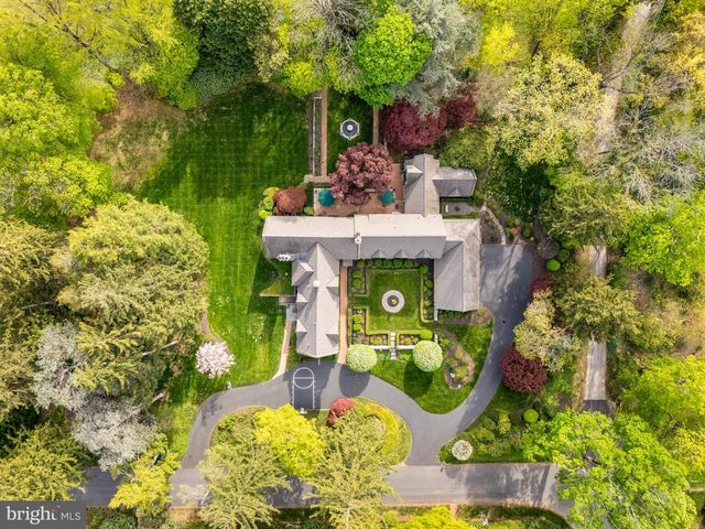 458 HUSTON RD, Wayne, PA 19087