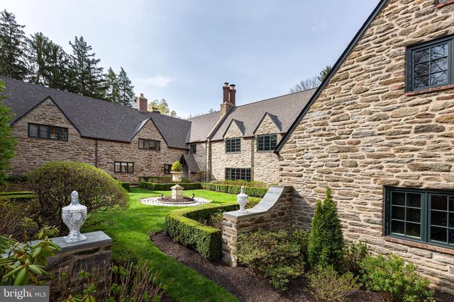 458 HUSTON RD, Wayne, PA 19087