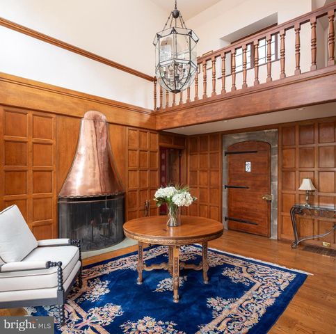 458 HUSTON RD, Wayne, PA 19087