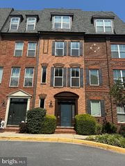 1415 TRAFALGAR LN, Frederick, MD 21701