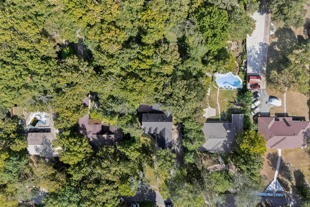 277 Creekwood Drive, Lancaster, TX 75146