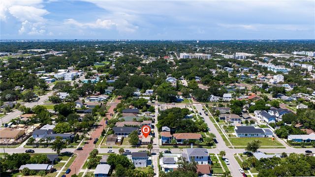 327 25TH STREET S, St Petersburg, FL 33712