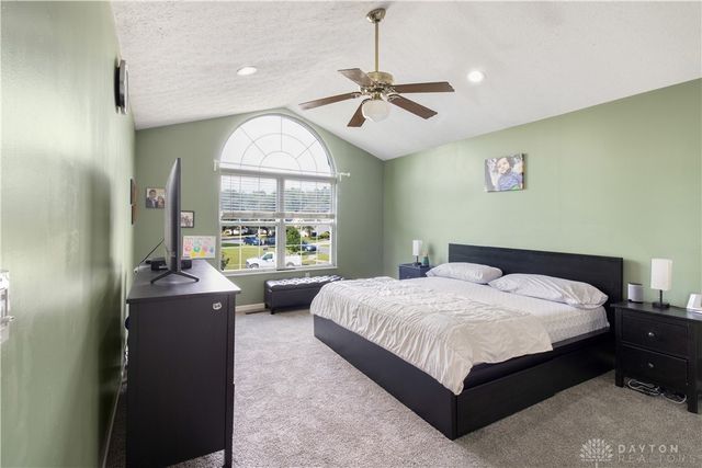 2430 Turf Club Court, West Carrollton, OH 45439