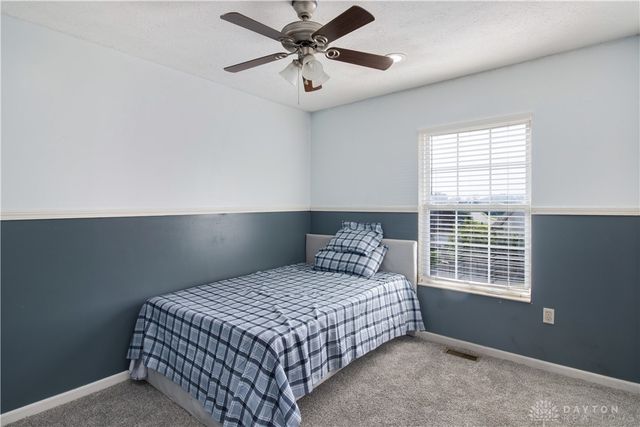 2430 Turf Club Court, West Carrollton, OH 45439