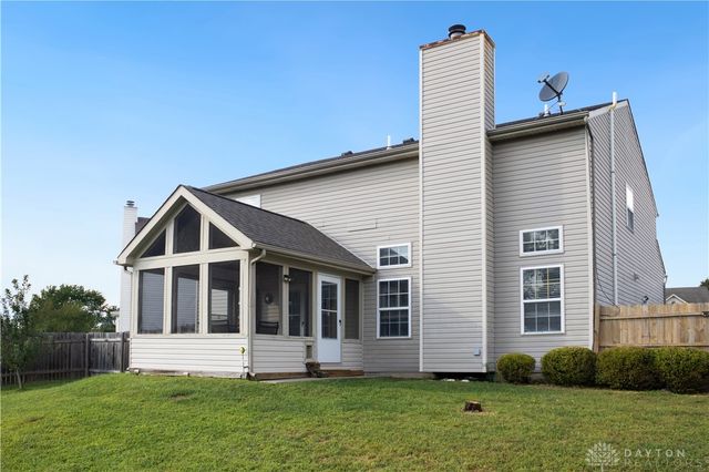 2430 Turf Club Court, West Carrollton, OH 45439