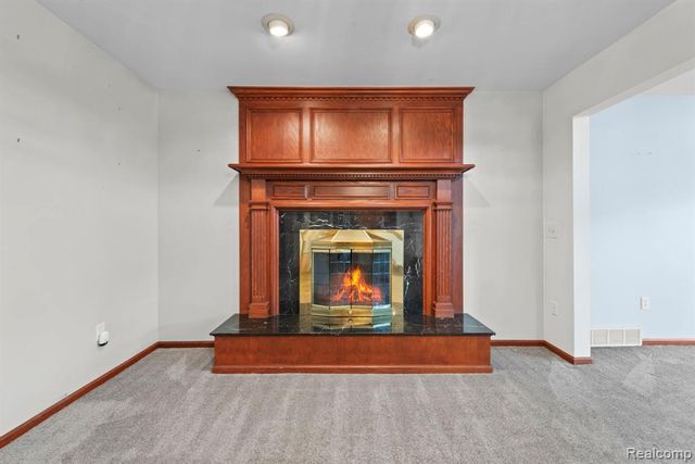 871 Spartan Drive, Rochester Hills, MI 48309