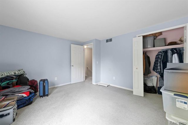 871 Spartan Drive, Rochester Hills, MI 48309