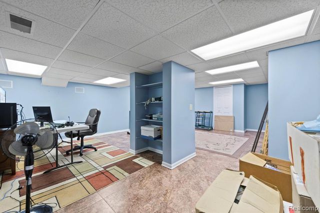 871 Spartan Drive, Rochester Hills, MI 48309