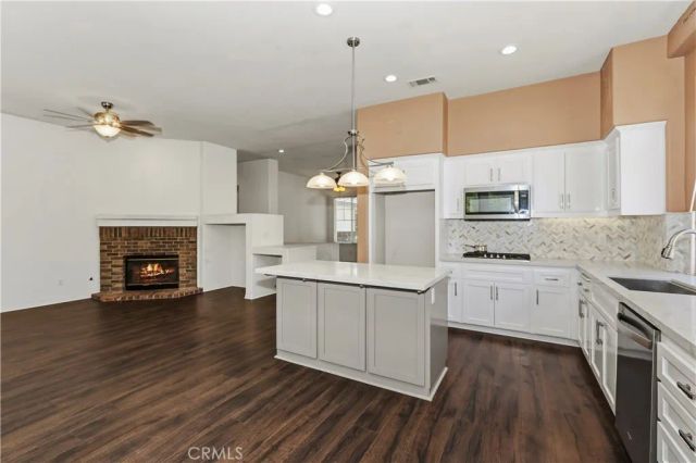 13481 Canyon View, Yucaipa, CA 92399