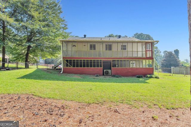 6671 Pelican Court, Riverdale, GA 30274