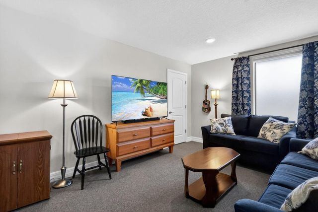 8275 Pedigree Circle, Lake Worth, FL 33467