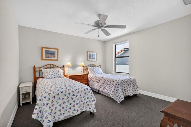 8275 Pedigree Circle, Lake Worth, FL 33467