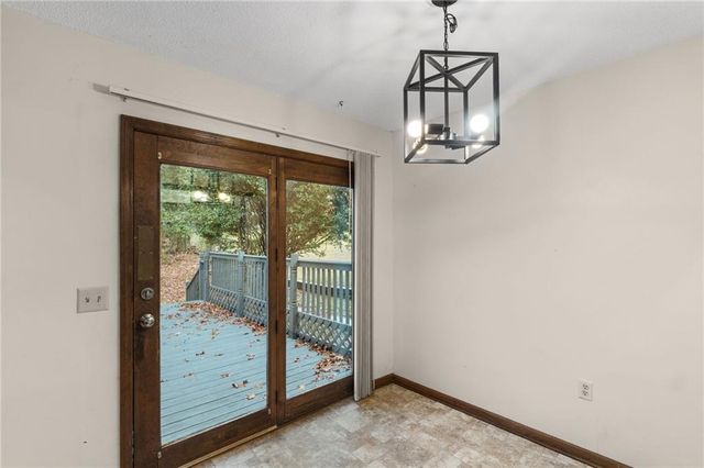 5303 Stone Trace, Gainesville, GA 30504