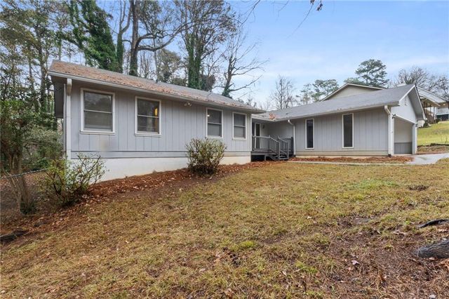 5303 Stone Trace, Gainesville, GA 30504