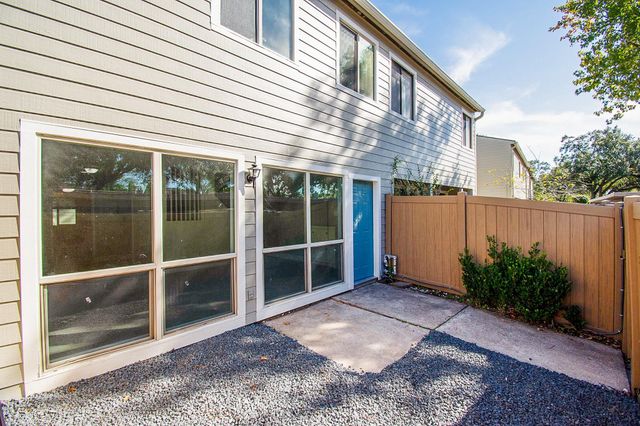 2313 Briarwest Boulevard, Houston, TX 77077