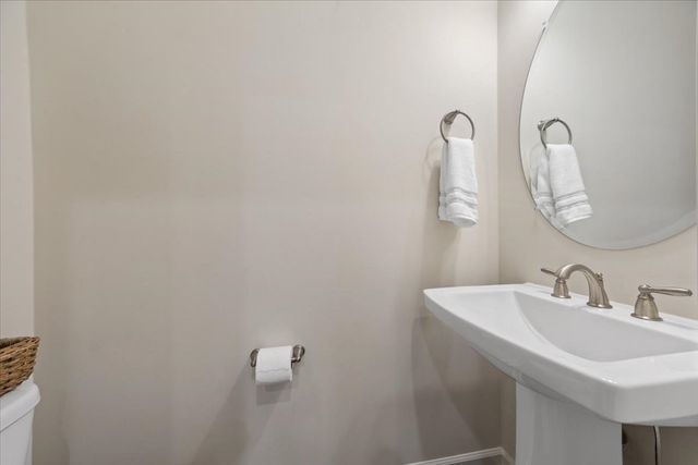 11 Winslow Lane 2, Grafton, MA 01536