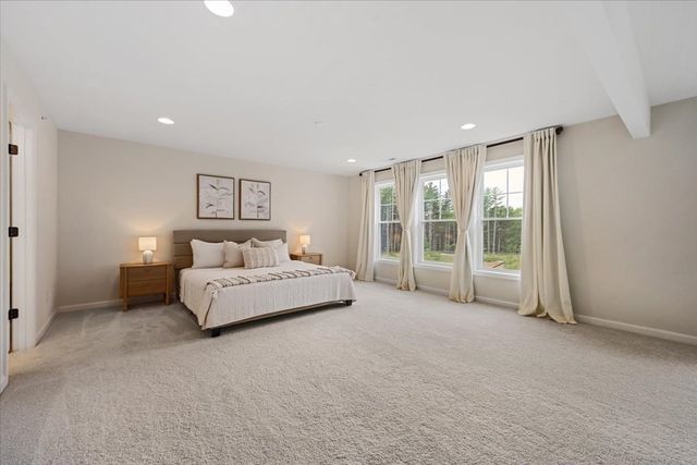 11 Winslow Lane 2, Grafton, MA 01536