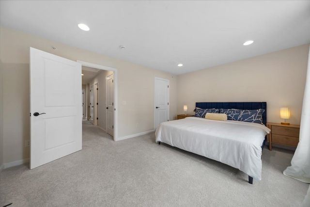 11 Winslow Lane 2, Grafton, MA 01536