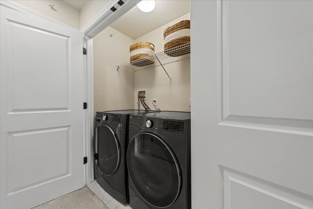 11 Winslow Lane 2, Grafton, MA 01536