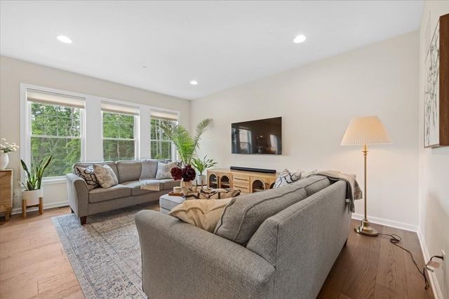 11 Winslow Lane 2, Grafton, MA 01536