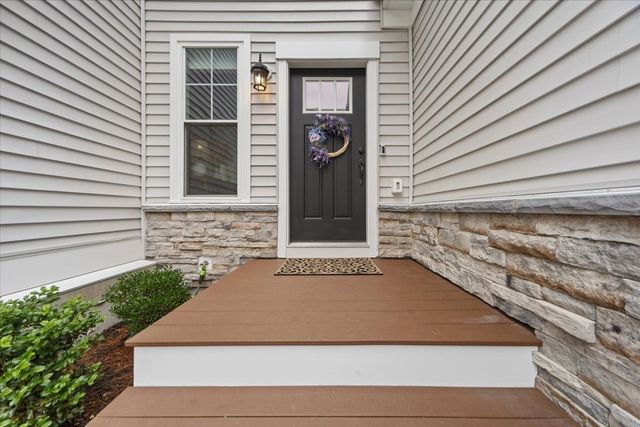 11 Winslow Lane 2, Grafton, MA 01536