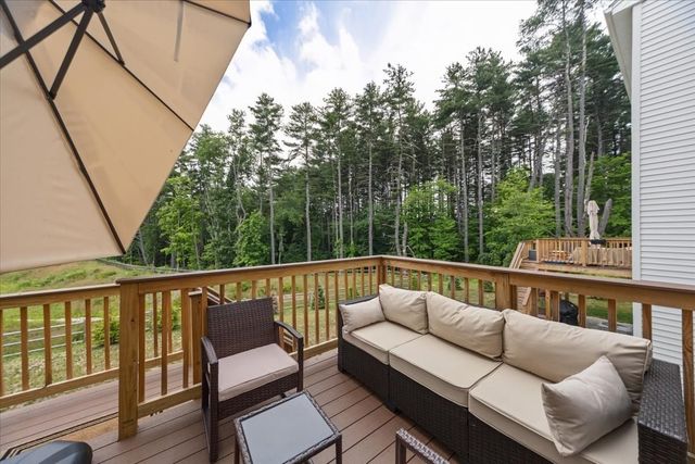 11 Winslow Lane 2, Grafton, MA 01536