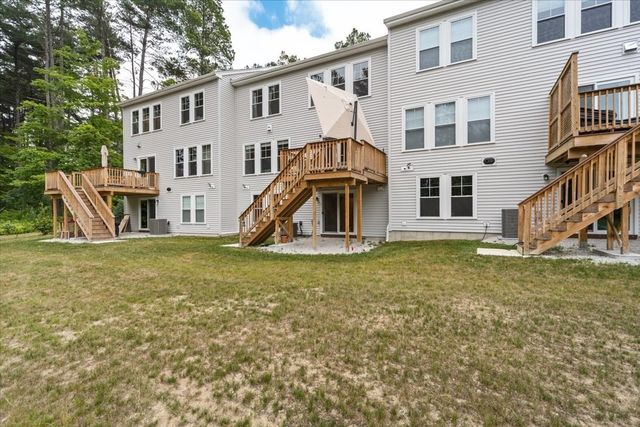 11 Winslow Lane 2, Grafton, MA 01536