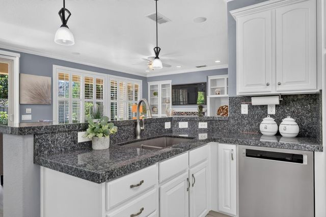 137 Lakefield Ct, Lincoln, CA 95648