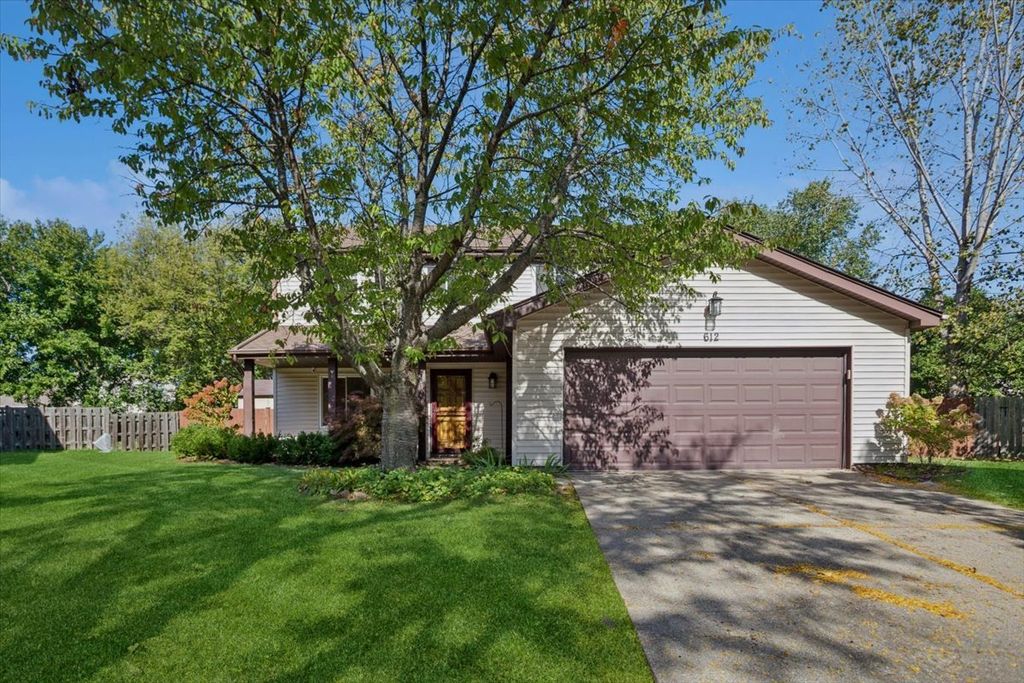 612 Armstrong Court, Buffalo Grove, IL 60089 — exterior